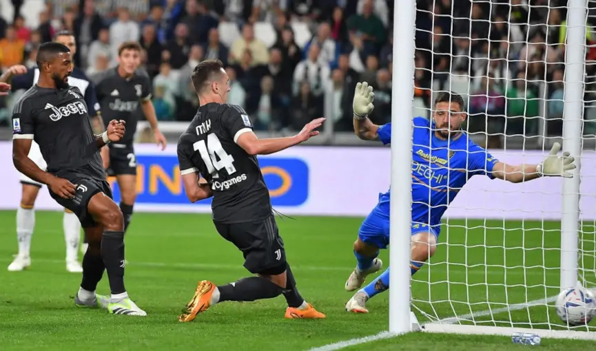 Anticipo serie A: Juventus-Lecce 1-0, basta un goal di Milik