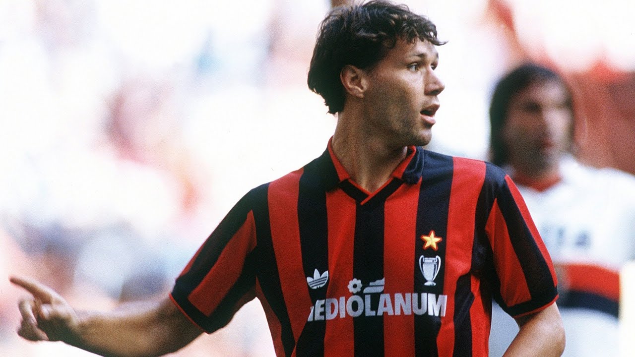 Il Milan festeggia i 59 anni di Marco Van Basten