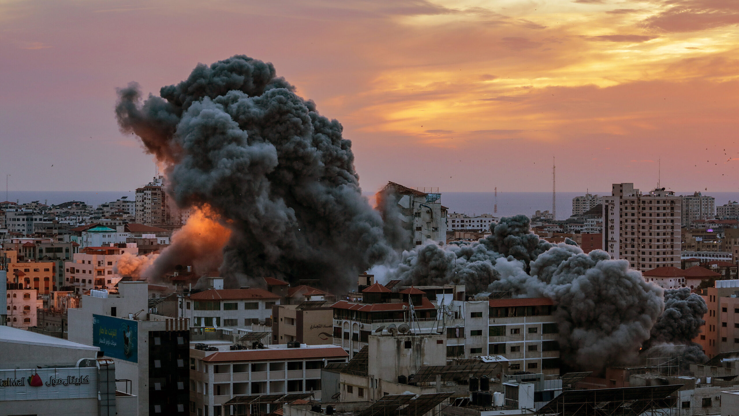 Gaza: in corso violenti combattimenti