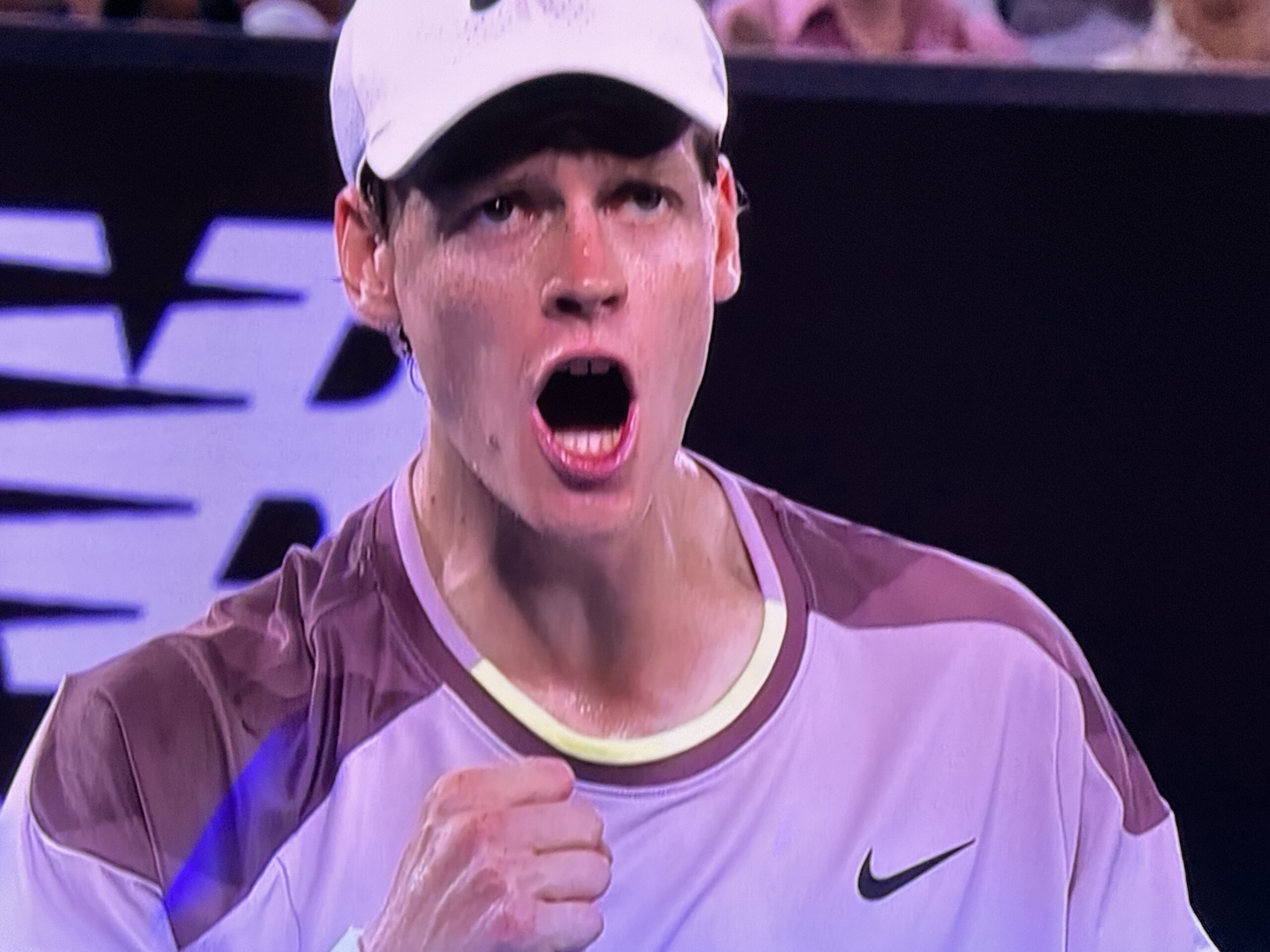 Sinner “re” degli Australian Open entra nella storia del tennis