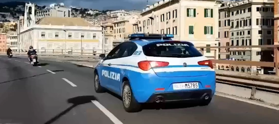 Genova: bidello abusa di un 15enne, arrestato